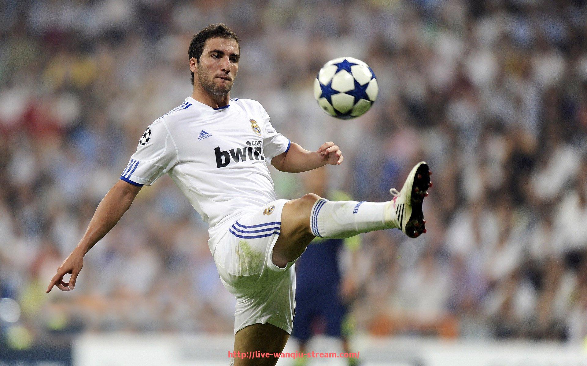 玩球直播-2007年欧冠赛季的冠军之路与关键时刻