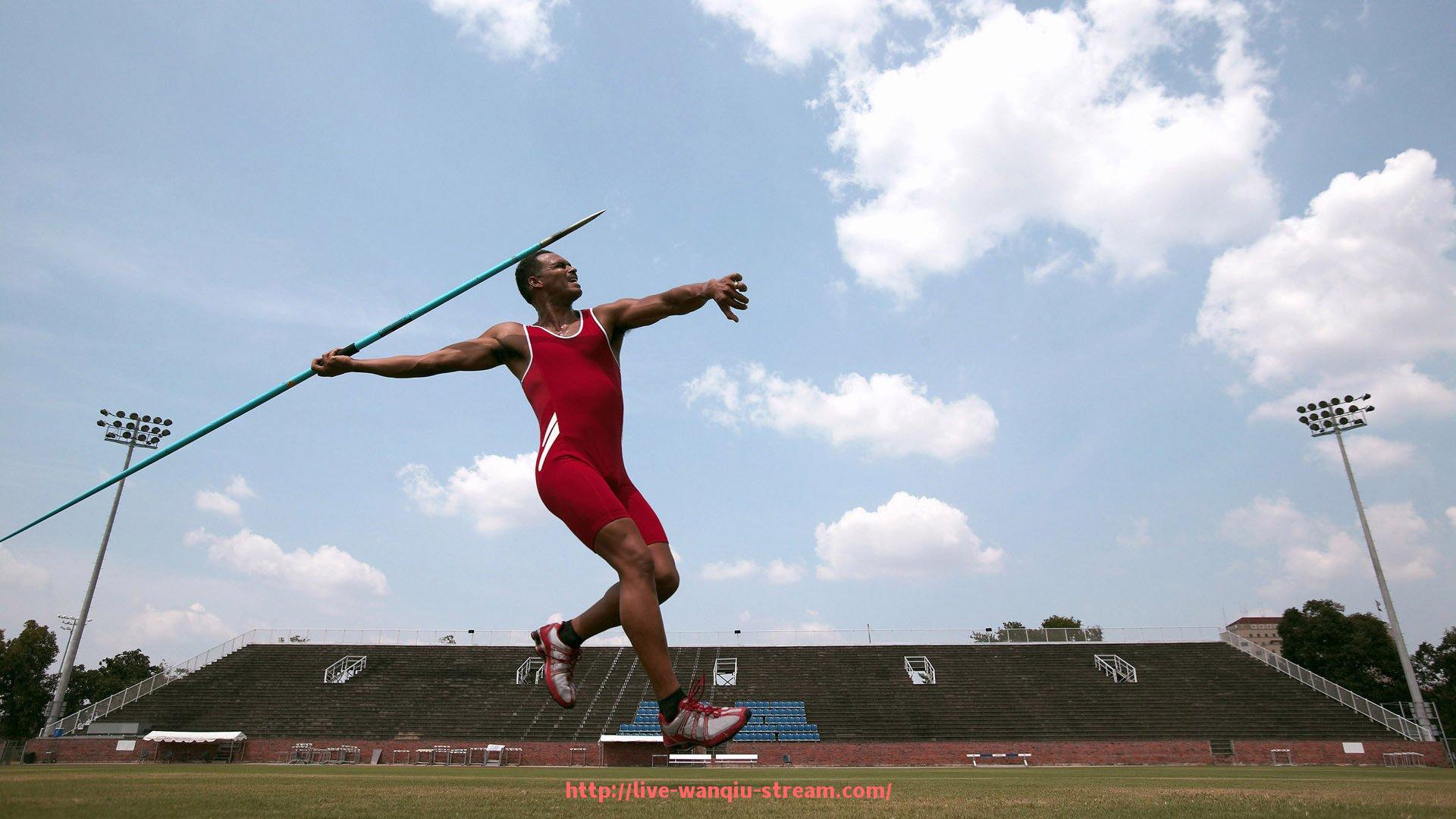 玩球直播-英超历史最年轻球员纪录及成长轨迹分析