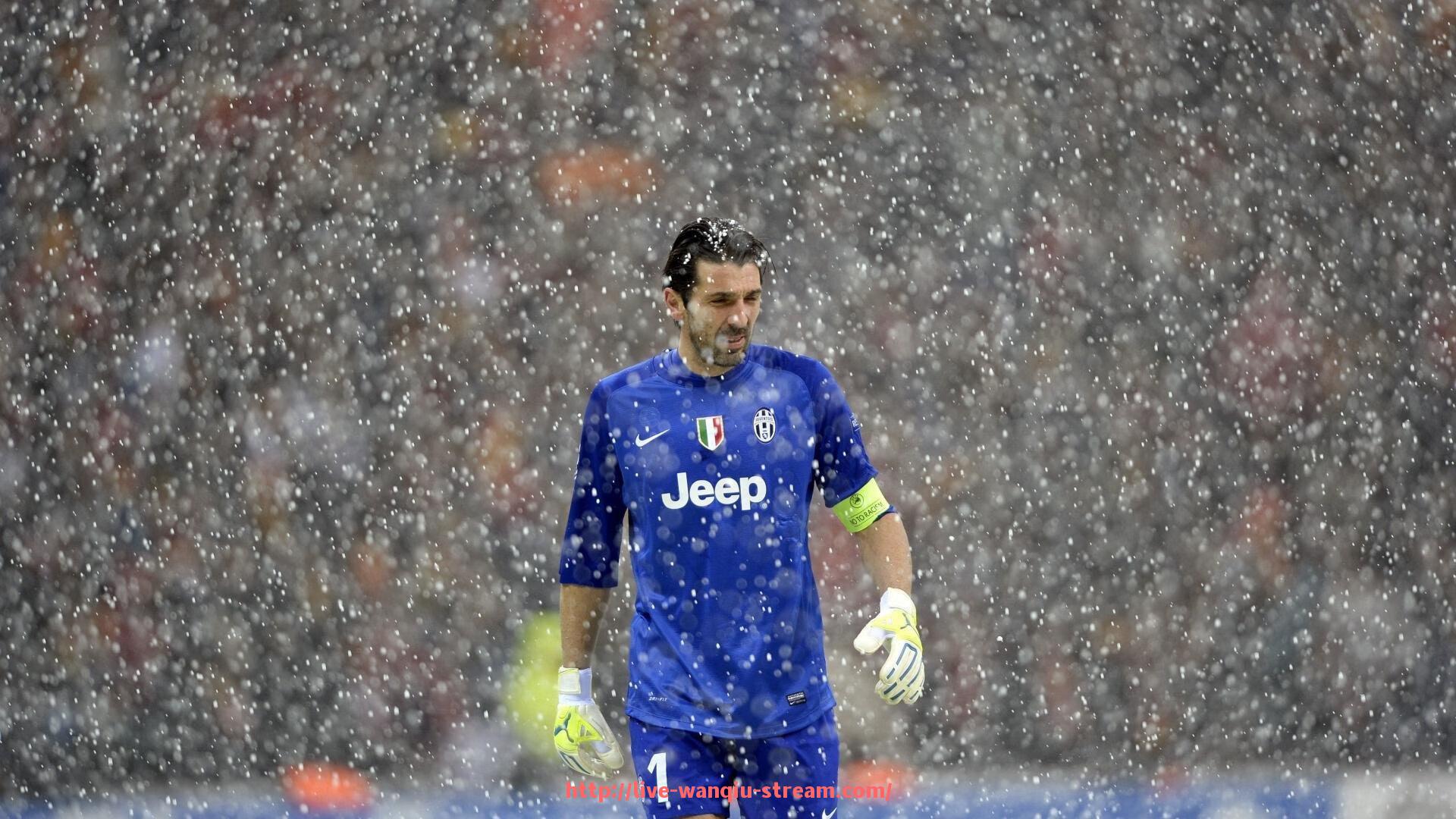 玩球直播-2025世俱杯精彩战术合集：经典配合与破门设计回放